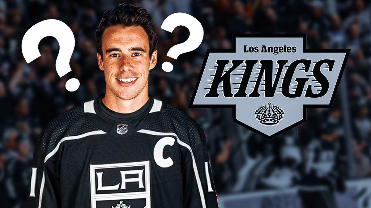 Reilly Smith in a Kings Jersey, Los Angeles Kings logo and question marks around Smith, Golden Knights, Free Agent, NHL Free agency, Reilly Smith