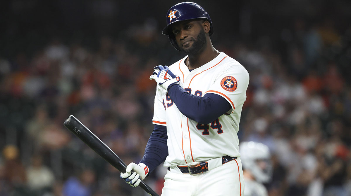 What Astros' Joe Espada said about Yordan Alvarez injury after MRI