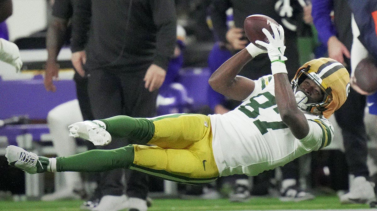 Green Bay Packers wide receiver Romeo Doubs (87) is unable to make a reception during the fourth quarter against the Minnesota Vikings at U.S. Bank Stadium.