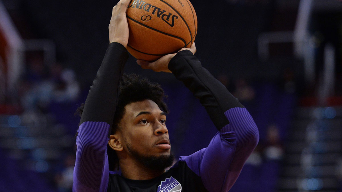 Sacramento Kings forward Marvin Bagley III (35) warms up before a game against the Phoenix Suns at Talking Stick Resort Arena.