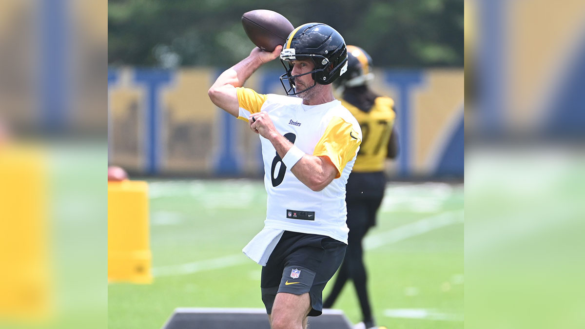 Pittsburgh Steelers quarterback Aaron Rodgers during minicamp at their South Side facility.