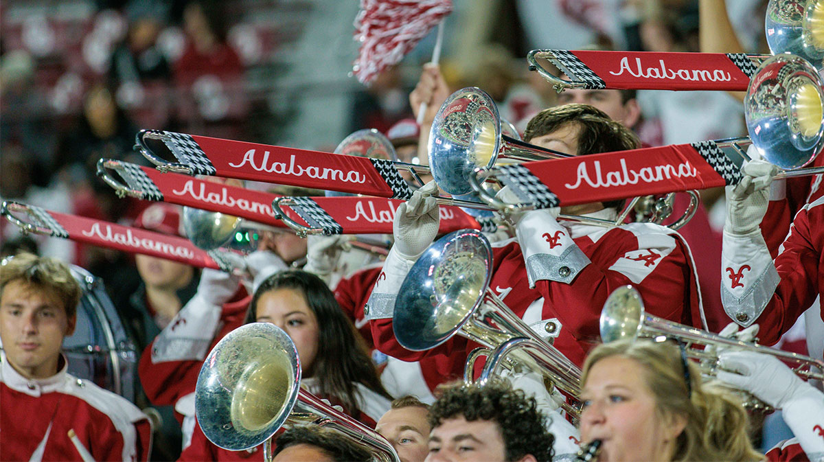 The Alabama Crimson Tide band plays during the first quarter against the Oklahoma Sooners at Gaylord Family-Oklahoma Memorial Stadium.