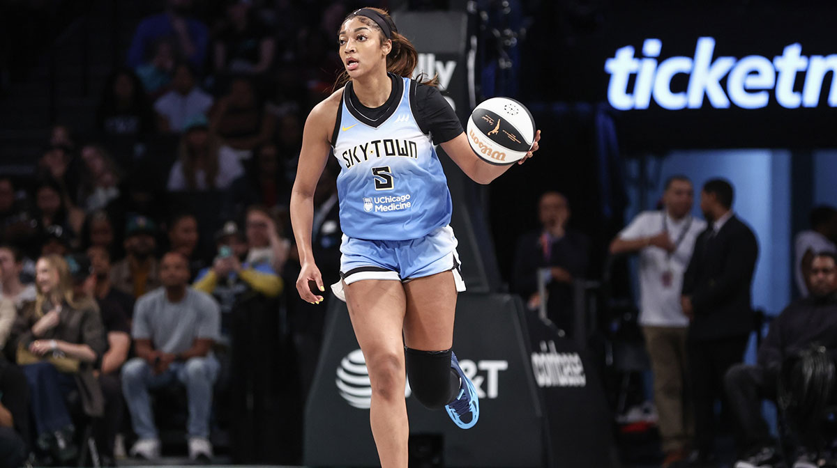 Chicago Sky forward Angel Reese (5) brings the ball up court in the first quarter against the New York Liberty at Barclays Center.