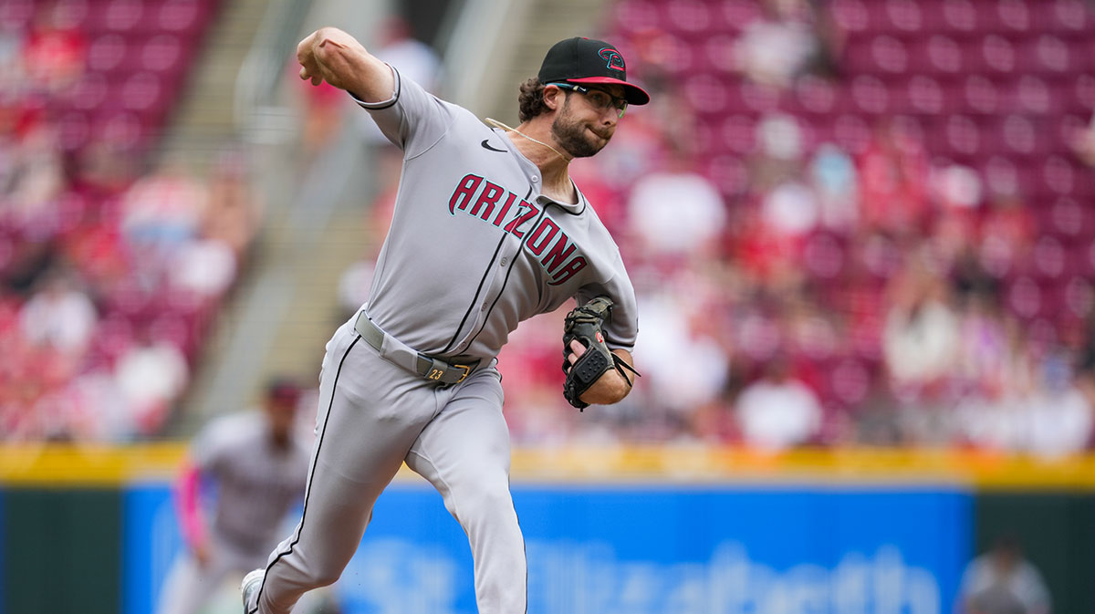 Arizona Diamondbacks pitcher Zac Gallen (23) throws against the Cincinnati Reds in the first inning at Great American Ball Park.
