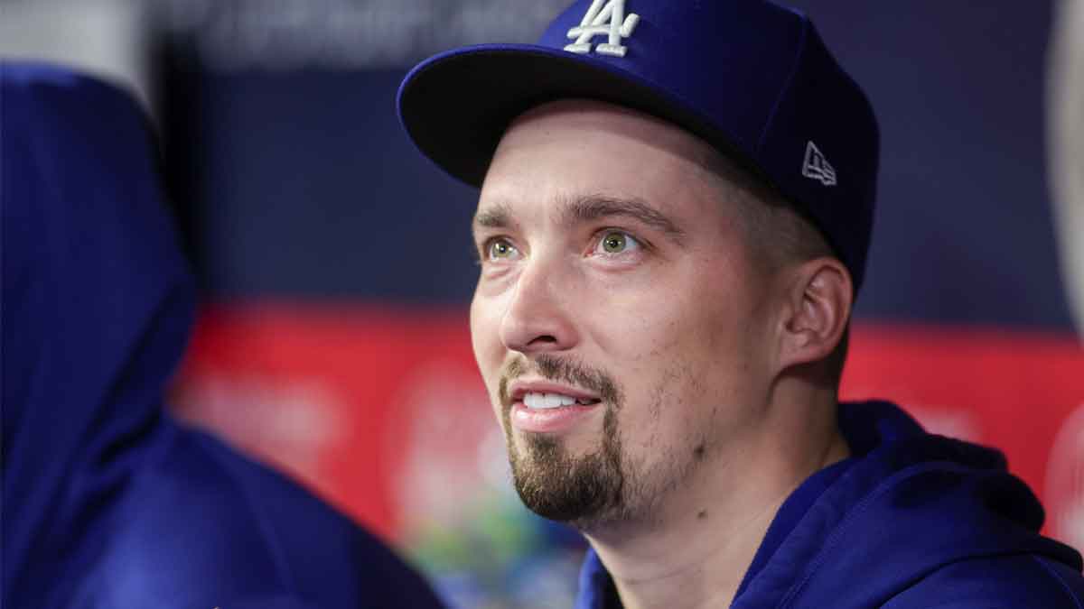 Los Angeles Dodgers starting pitcher Blake Snell (7) on the bench against the Atlanta Braves in the ninth inning at Truist Park.