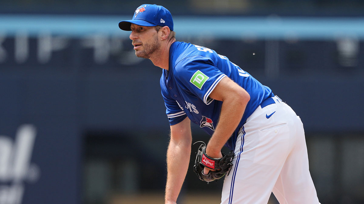 Toronto Blue Jays pitcher Max Scherzer (31) throws a pitch during a live session of batting practice before a game against the Philadelphia Phillies at Rogers Centre.