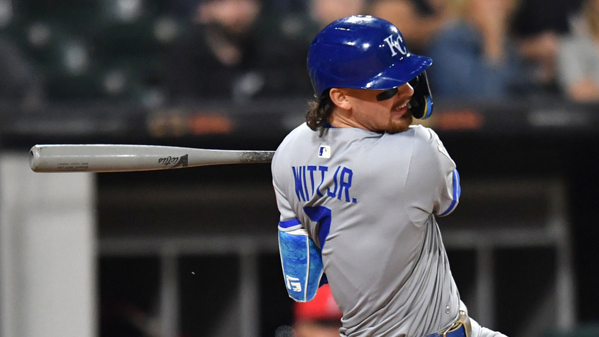 Kansas City Royals shortstop Bobby Witt Jr. (7) hits a single during the eighth inning against the Chicago White Sox at Rate Field.