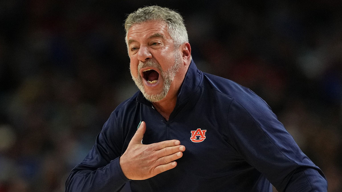Auburn Tigers head coach Bruce Pearl reacts after a play against the Florida Gators during the second half in the semifinals of the men's Final Four of the 2025 NCAA Tournament at the Alamodome.