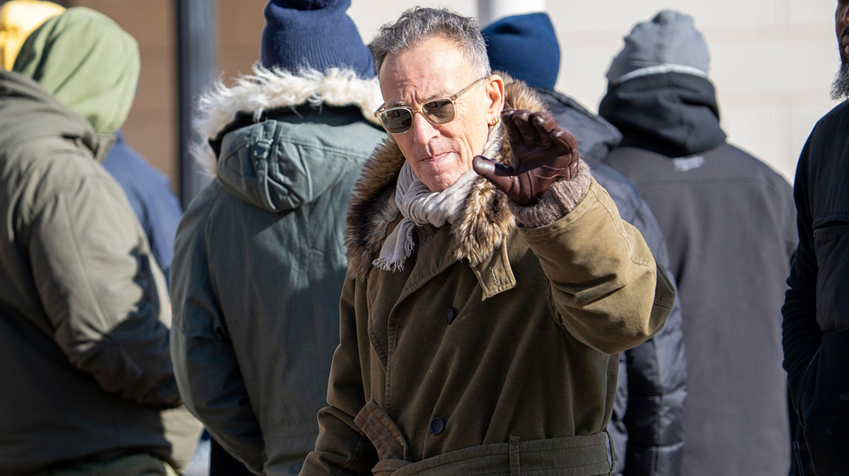 Bruce Springsteen on the set of Deliver Me from Nowhere, starring The Bear star Jeremy Allen White.