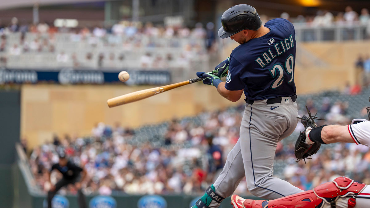 Mariners news: Cal Raleigh drops humble admission after joining legendary list