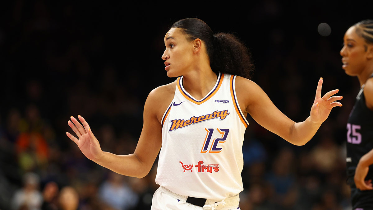 Phoenix Mercury guard Celeste Taylor (12) against the Golden State Valkyries during a preseason game at PHX Arena.
