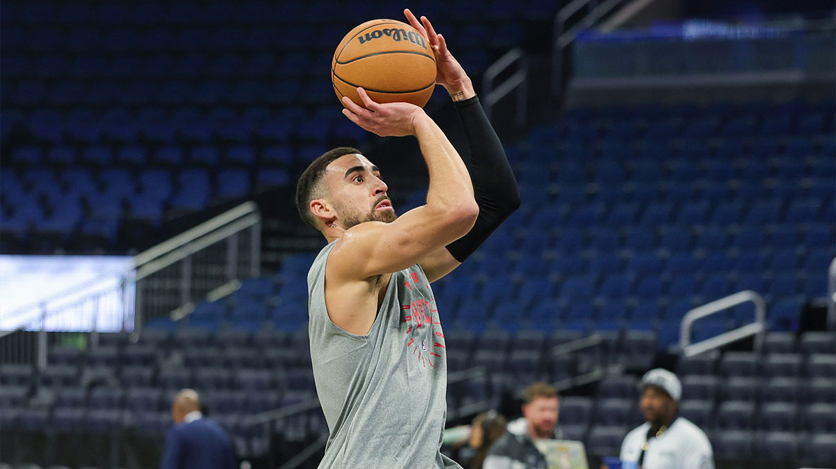 Chicago Bulls guard Chris Duarte (27) warms up before the game against the Orlando Magic at Kia Center.