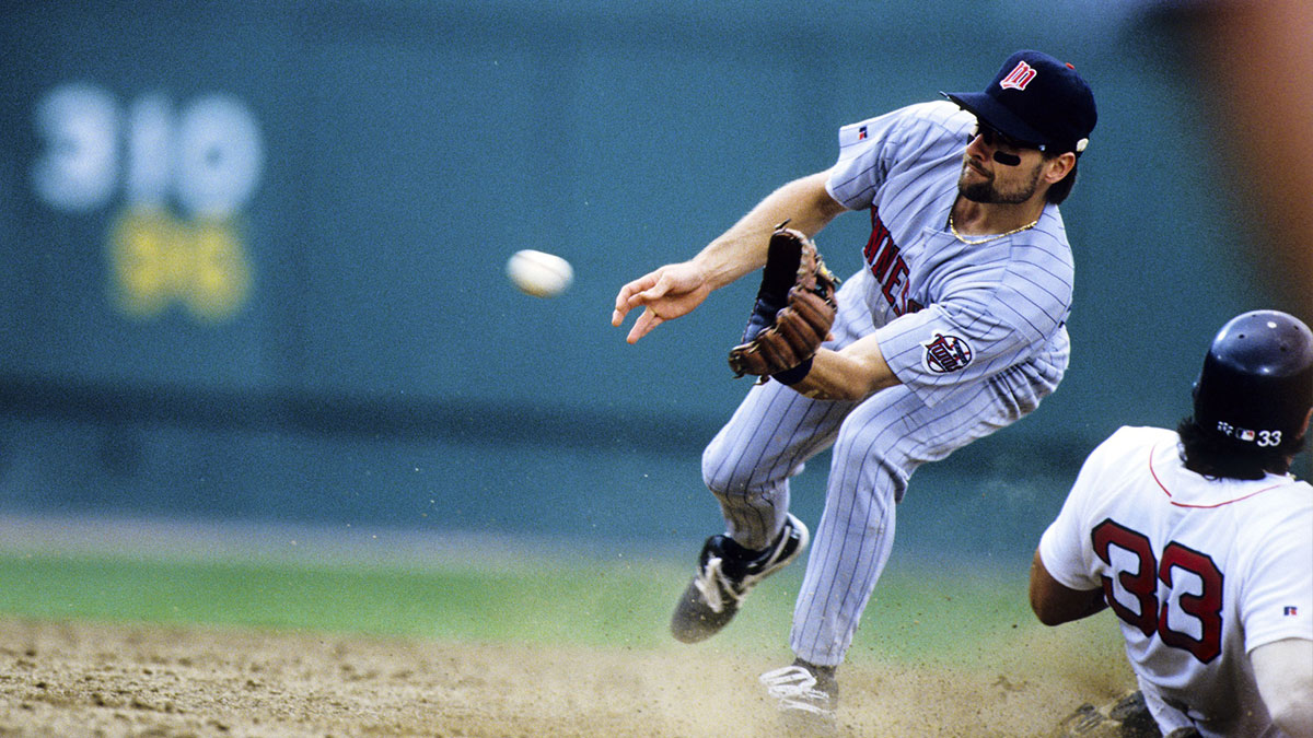 Minnesota Twins second baseman Chuck Knoblauch in action against the Boston Red Sox at Fenway Park.