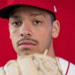 Cincinnati promotes top prospect before Yankees series