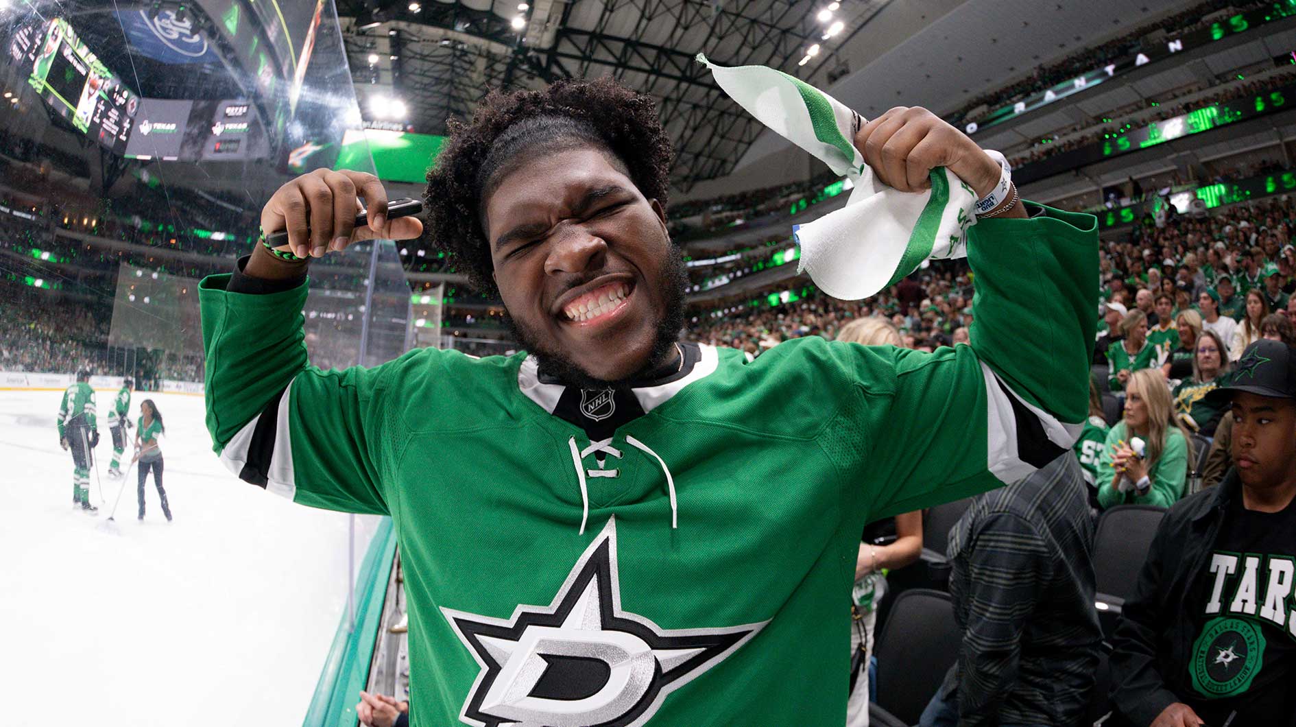 Dallas Cowboys 2025 first round pick Tyler Booker poses for a photo during the first period between the Dallas Stars and the Winnipeg Jets in game three of the second round of the 2025 Stanley Cup Playoffs at American Airlines Center.