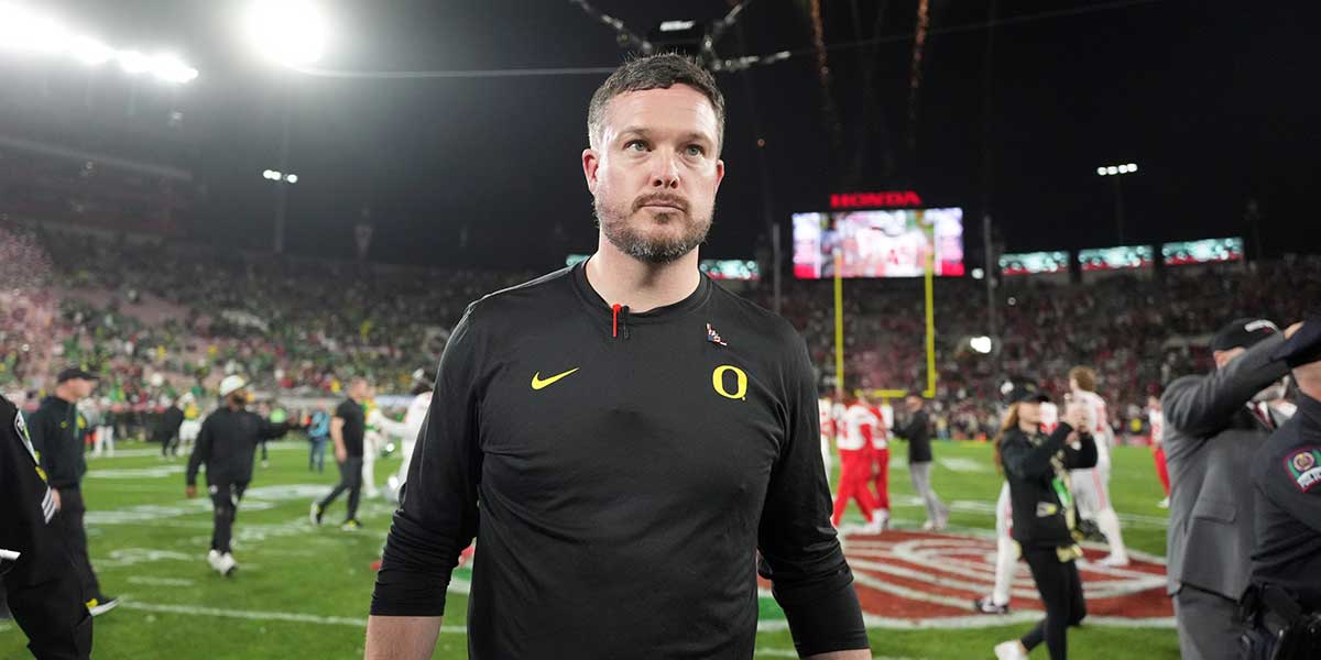 Oregon Ducks head coach Dan Lanning reacts after the loss against the Ohio State Buckeyes in the 2025 Rose Bowl college football quarterfinal game at Rose Bowl Stadium.