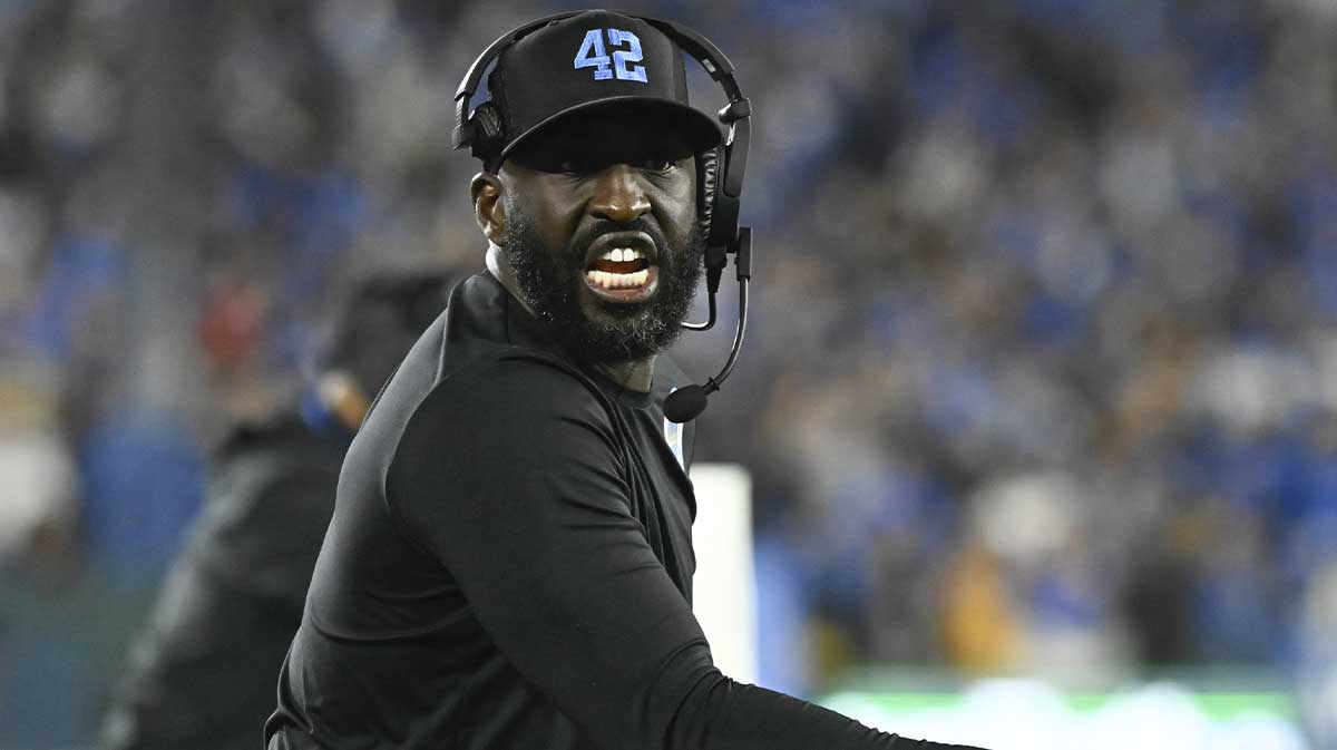 UCLA Bruins head coach DeShaun Foster yells at referees during the second quarter against the USC Trojans at Rose Bowl.