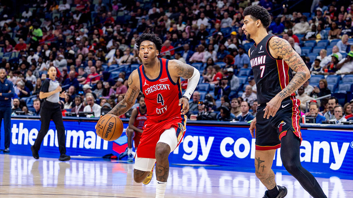 New Orleans Pelicans guard Elfrid Payton (4) dribbles against Miami Heat center Kel'el Ware (7) during the second half at Smoothie King Center.