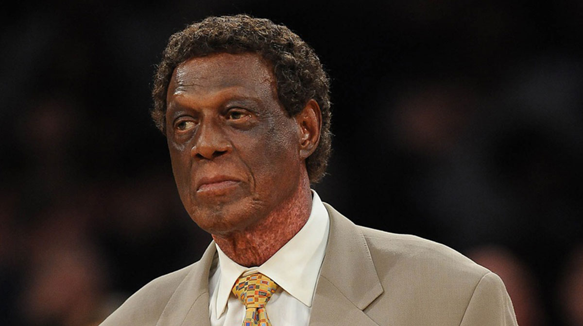 Elgin Baylor is honored at halftime of a game against the Houston Rockets in honor of the 40th anniversary of the 1972 NBA championship team at Staples Center.