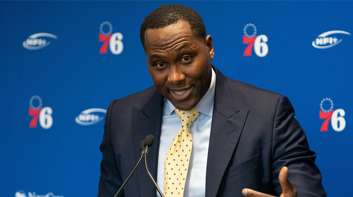 Philadelphia 76ers general manager Elton Brand speaks at the podium during the sculpture unveiling ceremony honoring Charles Barkley at the Philadelphia 76ers Training Complex.