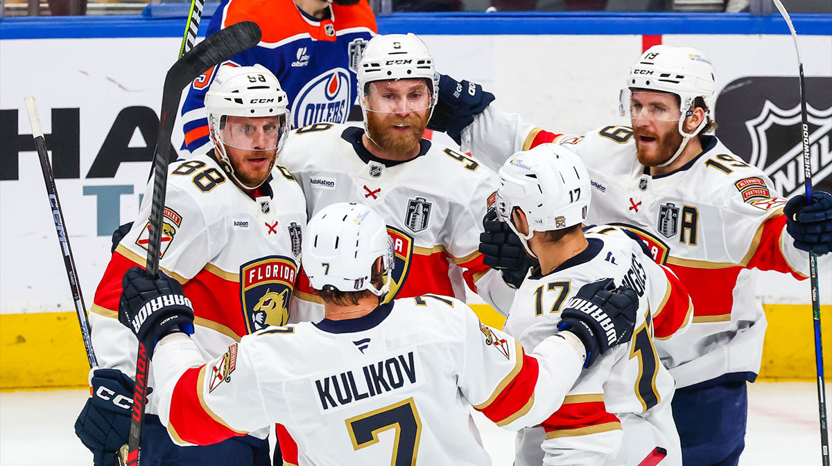 Florida Panthers center Sam Bennett (9) celebrates his goal with teammates against the Edmonton Oilers during the first period in game five of the 2025 Stanley Cup Final at Rogers Place.