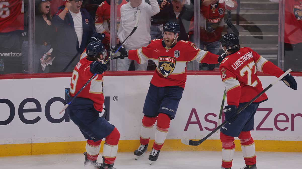 Florida Panthers forward Sam Bennett (9) celebrates scoring against the Edmonton Oilers with forward Matthew Tkachuk (19) and forward Eetu Luostarinen (27) in game three of the 2025 Stanley Cup Final at Amerant Bank Arena.