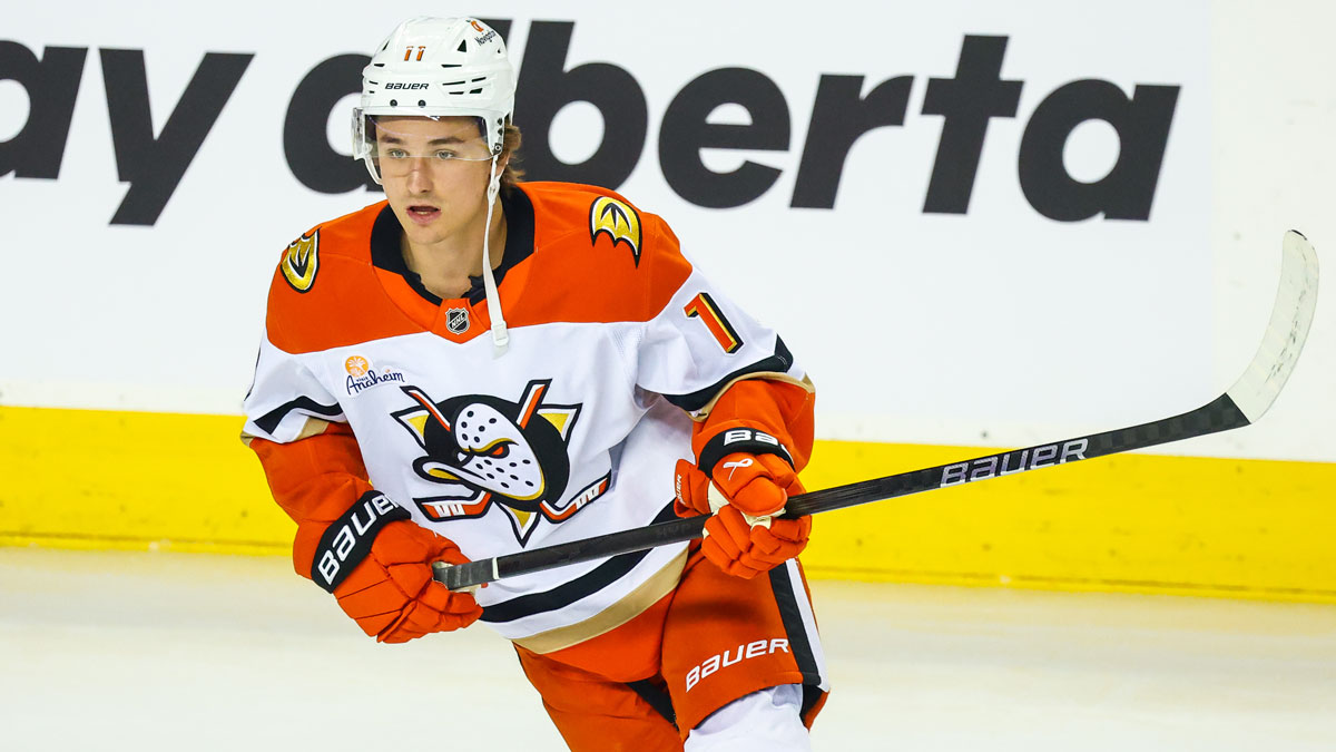 Flyers set to acquire Trevor Zegras in trade with Ducks