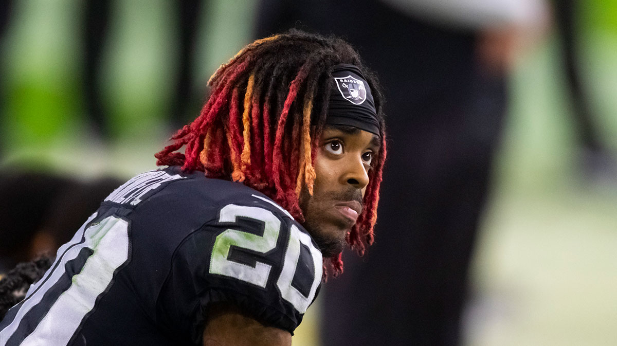 Las Vegas Raiders cornerback Damon Arnette (20) against the Kansas City Chiefs at Allegiant Stadium.