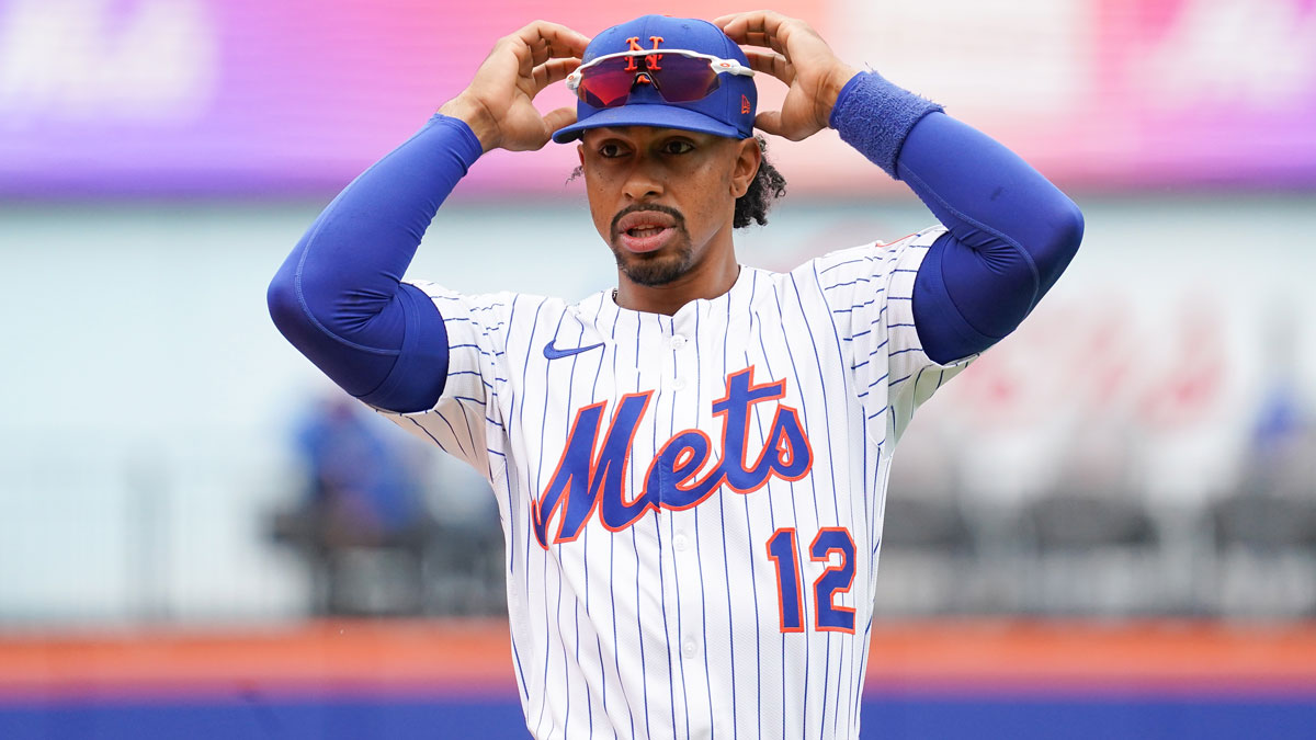 May 28, 2025; New York, New York, USA; New York Mets shortstop Francisco Lindor (12) warms up before the game against the Chicago White Sox at Citi Field. Mandatory Credit: Lucas Boland-Imagn Images