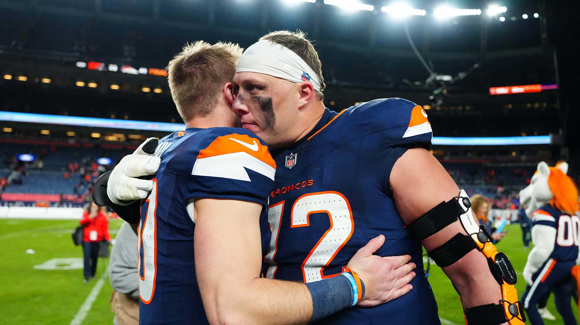 Broncos’ Garett Bolles gives Bo Nix ‘freak of nature’ label before Year 2