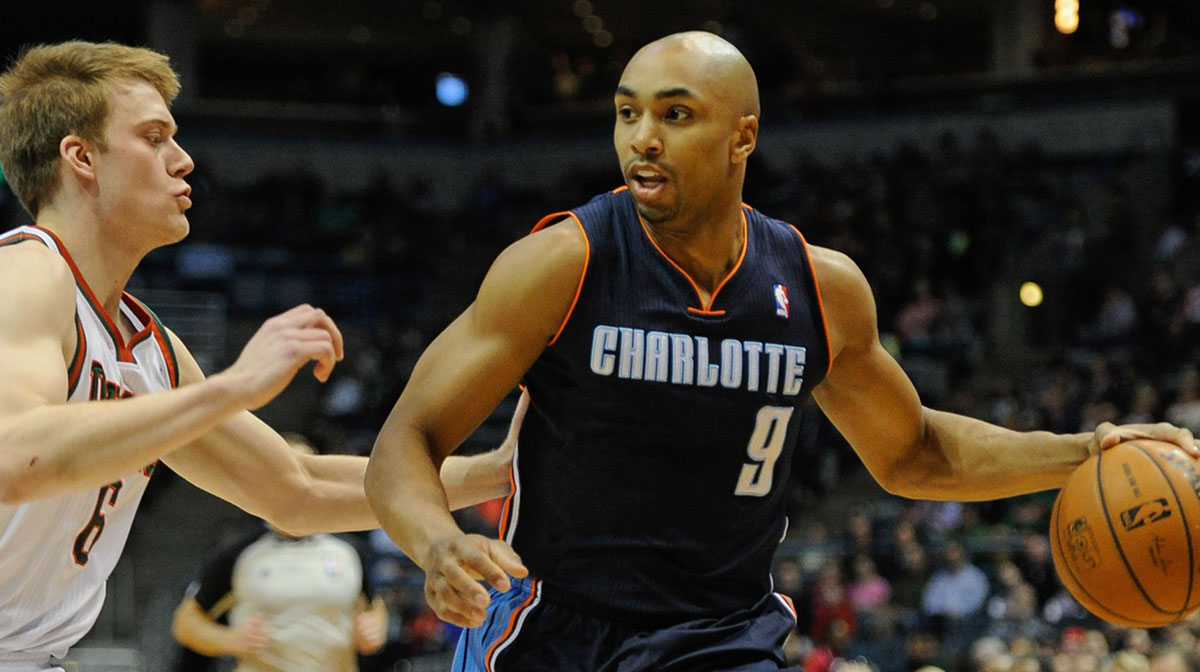 Charlotte Bobcats guard Gerald Henderson (9) drives for the basket against Milwaukee Bucks guard Nate Wolters (6) in the 1st quarter at BMO Harris Bradley Center.