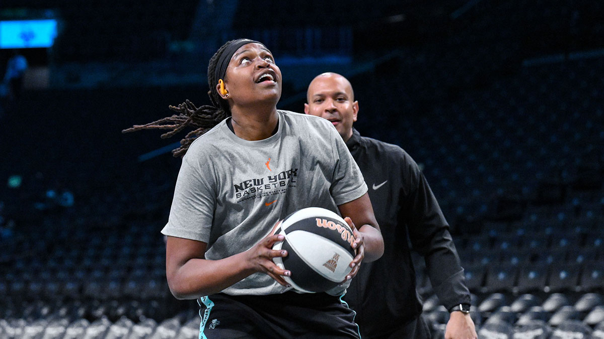 New York Liberty center Jonquel Jones (35) warms up before a game against the Connecticut Sun at Barclays Center.
