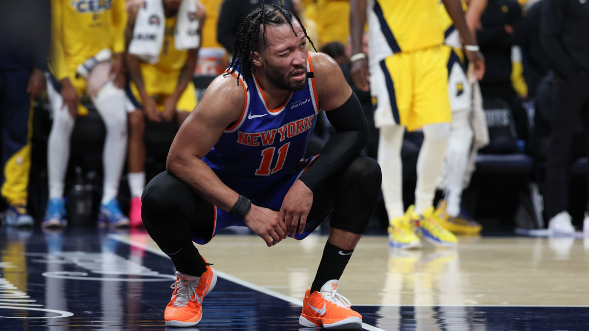 New York Knicks guard Jalen Brunson (11) reacts after a play against the Indiana Pacers in the third quarter during game six of the eastern conference finals for the 2025 NBA Playoffs at Gainbridge Fieldhouse.