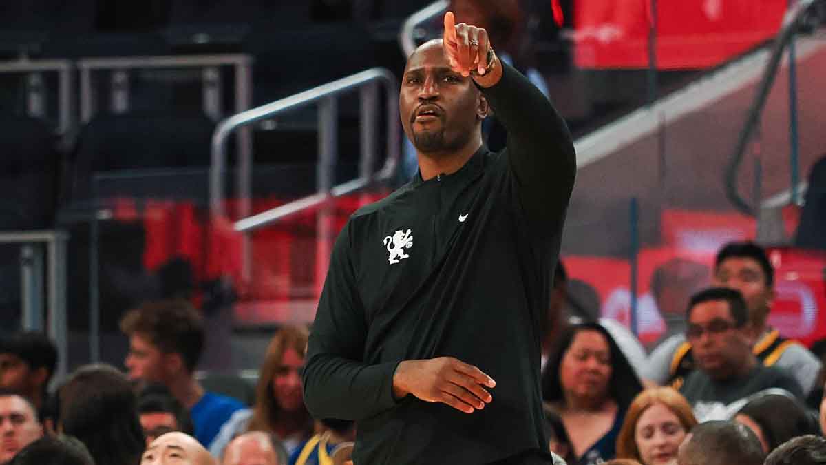 Sacramento Kings California classic head coach Jawad Williams on the sideline during the third quarter against the Los Angeles Lakers at Chase Center.