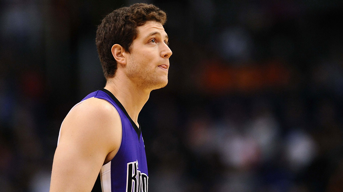 Sacramento Kings guard Jimmer Fredette (7) in action in the second half of the game against the Phoenix Suns at US Airways Center. The Kings defeated the Suns 113-106.