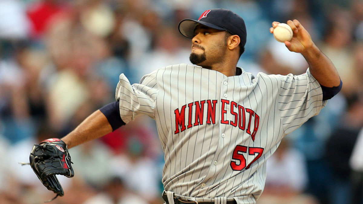 Minnesota Twins starting pitcher (57) Johan Santana delivers a pitch during the first inning at US Cellular Field in Chicago, IL.