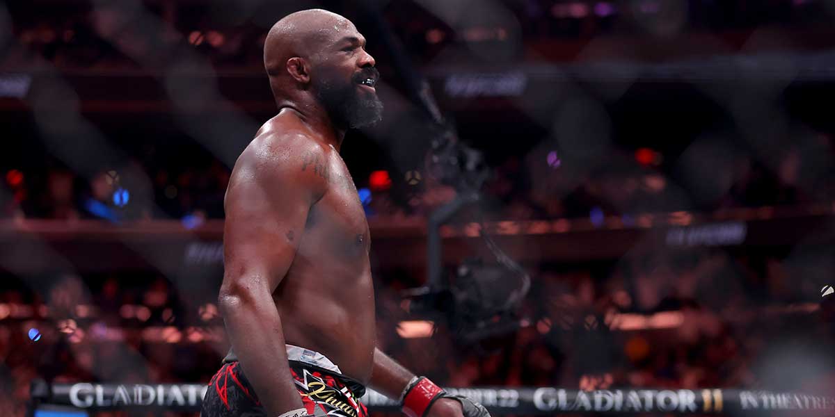 Jon Jones shockingly retires as Dana White announces new heavyweight champion
