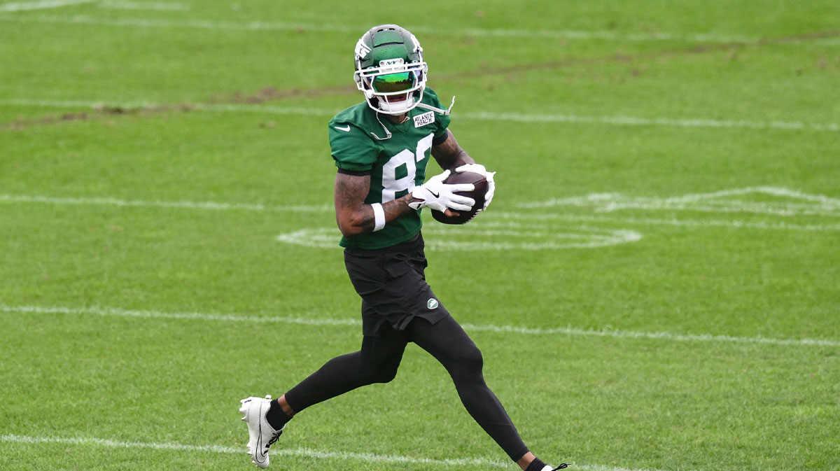 Jun 10, 2025; East Rutherford, NJ, USA; New York Jets wide receiver Josh Reynolds (83) participates in a drill during minicamp at Atlantic Health Jets Training Center.