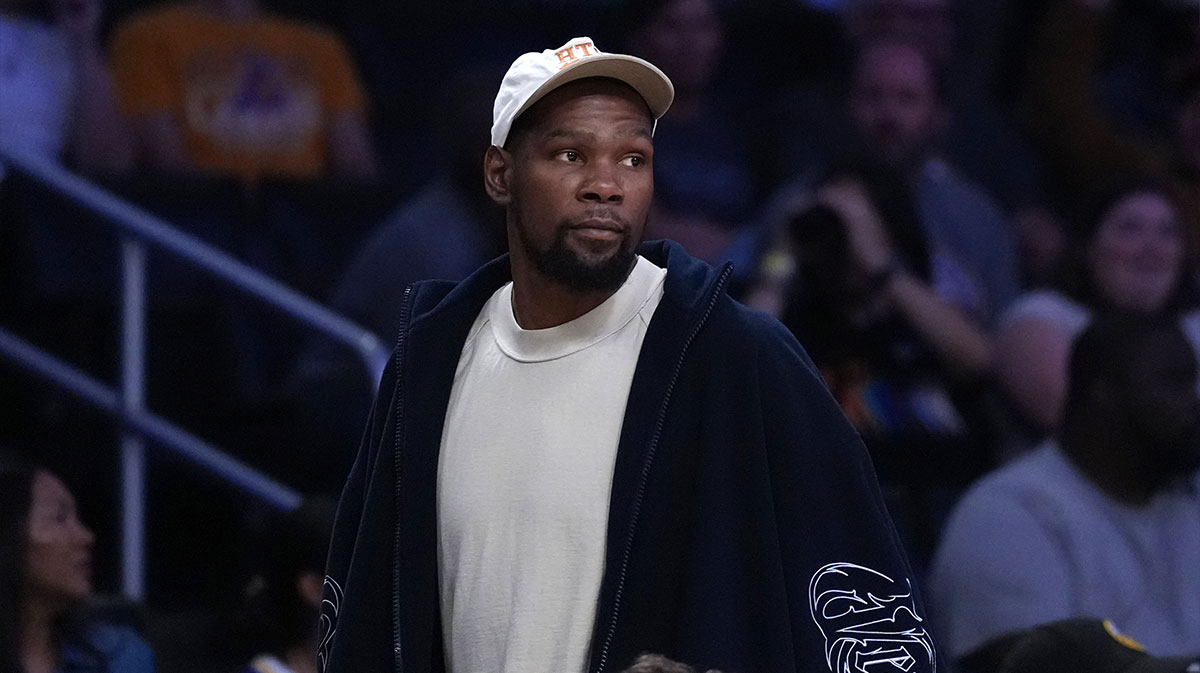 Kevin Durant attends a WNBA game between the Atlanta Dream and LA Sparks at Crypto.com Arena.