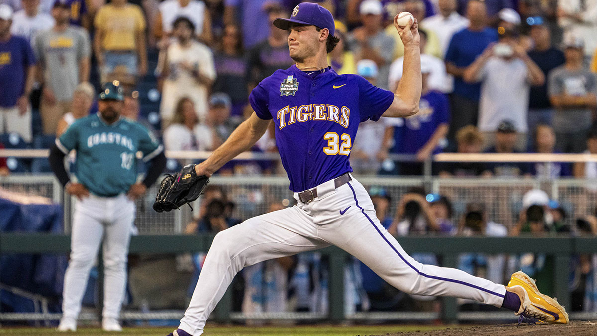 LSU ace Kade Anderson accomplishes incredible 130-pitch feat in MCWS