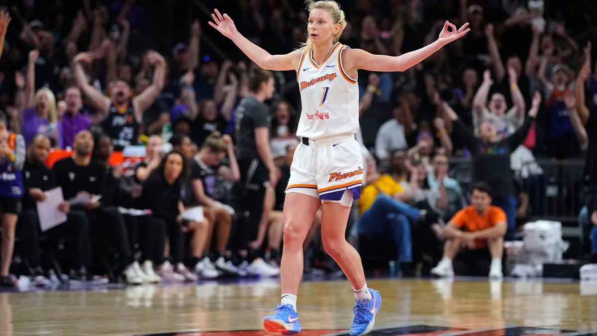Mercury guard Lexi Held (1) celebrates a three pointer against the Valkyries during a game at PHX Arena in Phoenix, on June 5, 2025.