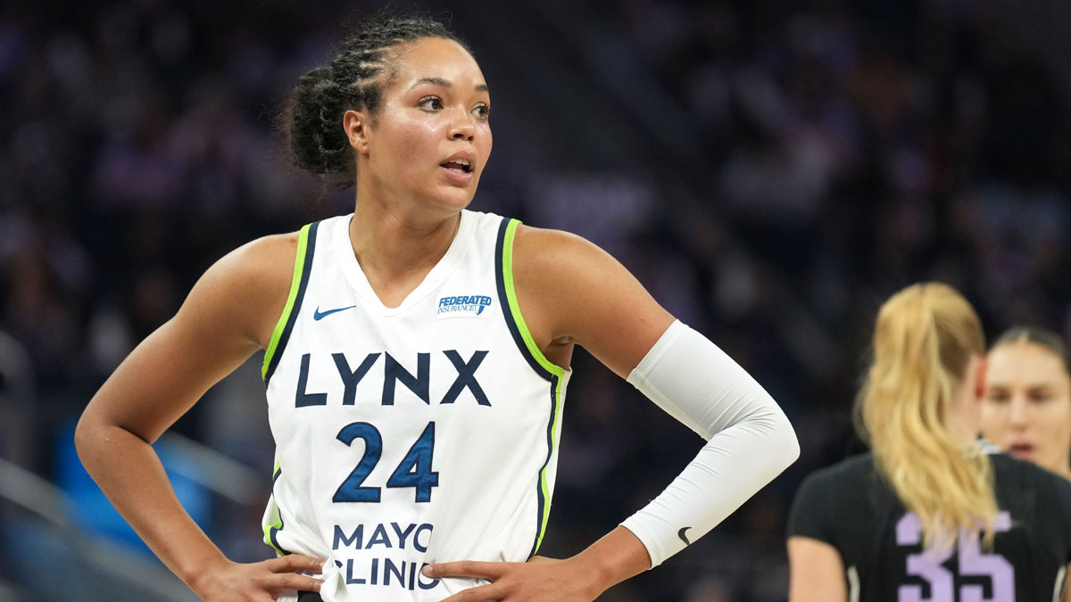 Minnesota Lynx forward Napheesa Collier (24) during the first quarter against the Golden State Valkyries at Chase Center.
