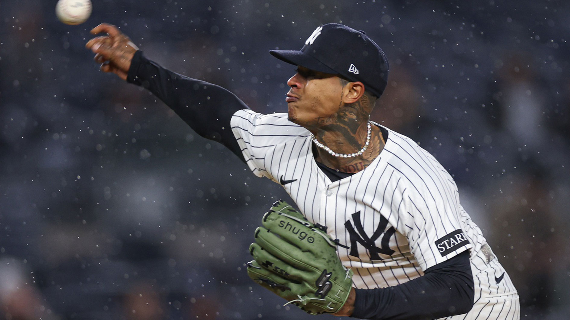New York Yankees starting pitcher Marcus Stroman (0) delivers a pitch during the first inning against the San Francisco Giants at Yankee Stadium.