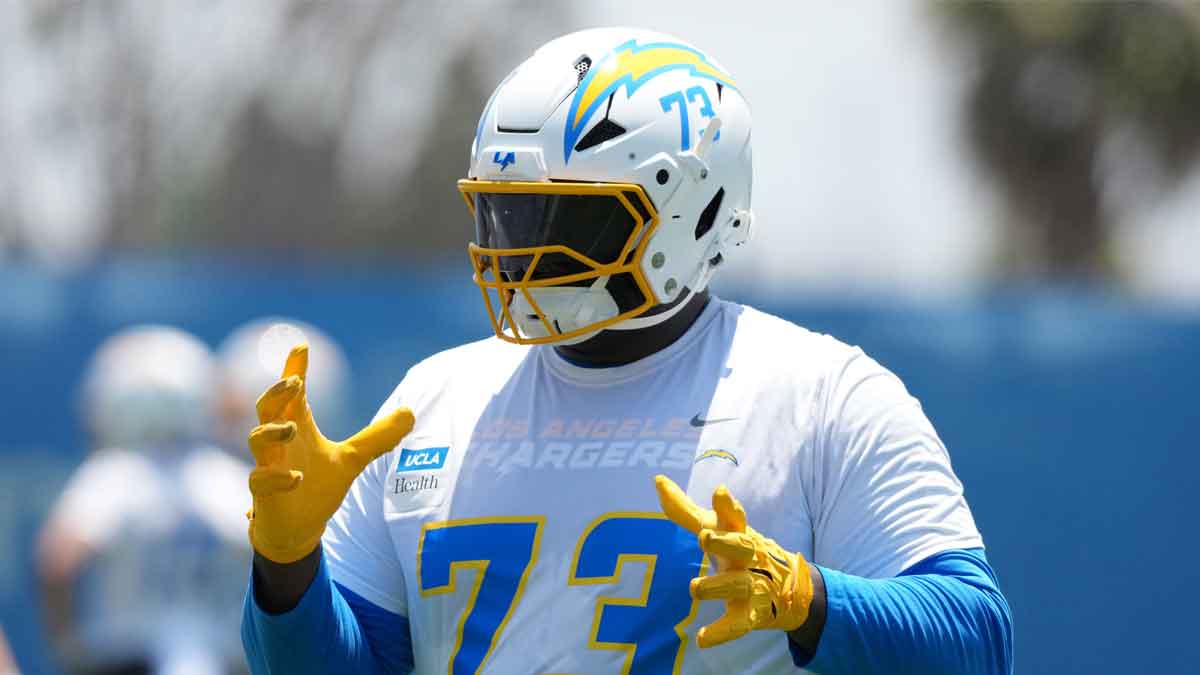 Chargers news: Jim Harbaugh remembers hilarious Mekhi Becton basketball moment