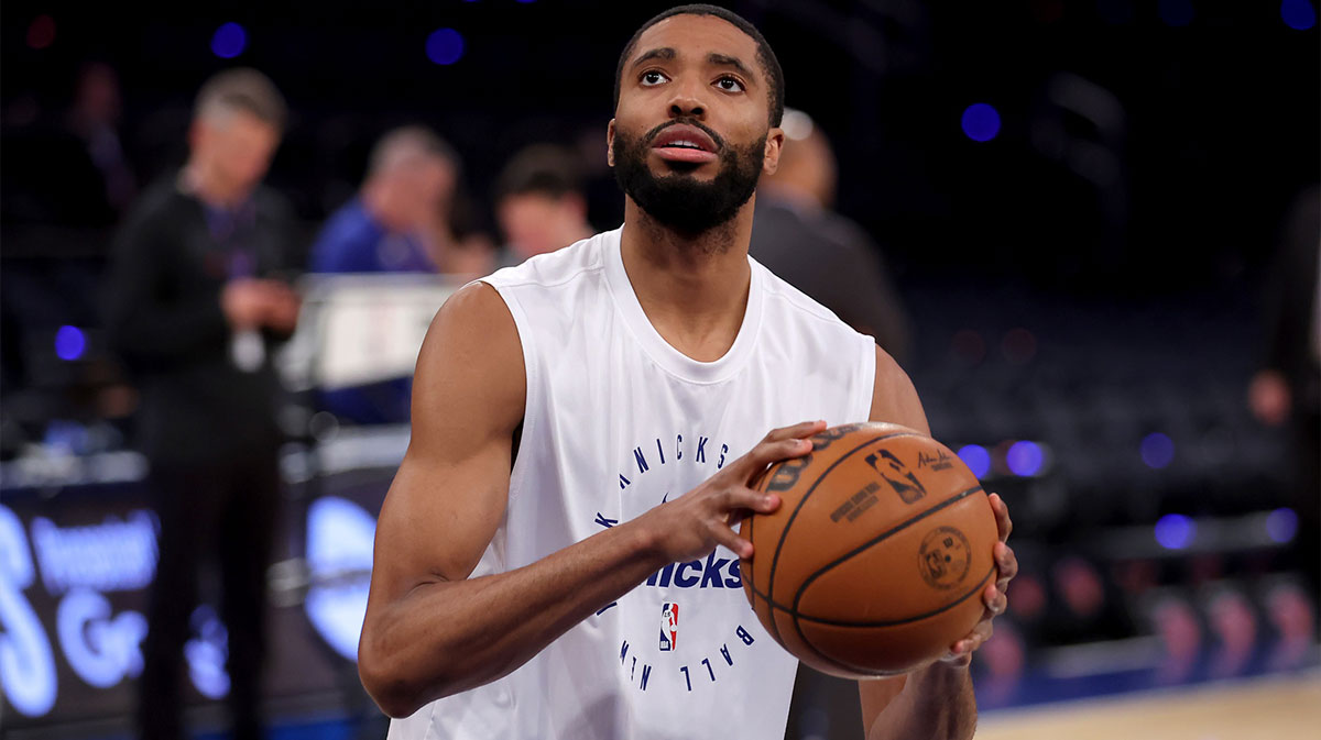 New York Knicks forward Mikal Bridges (25) warms up before game six in the second round of the 2025 NBA Playoffs against the Boston Celtics at Madison Square Garden.