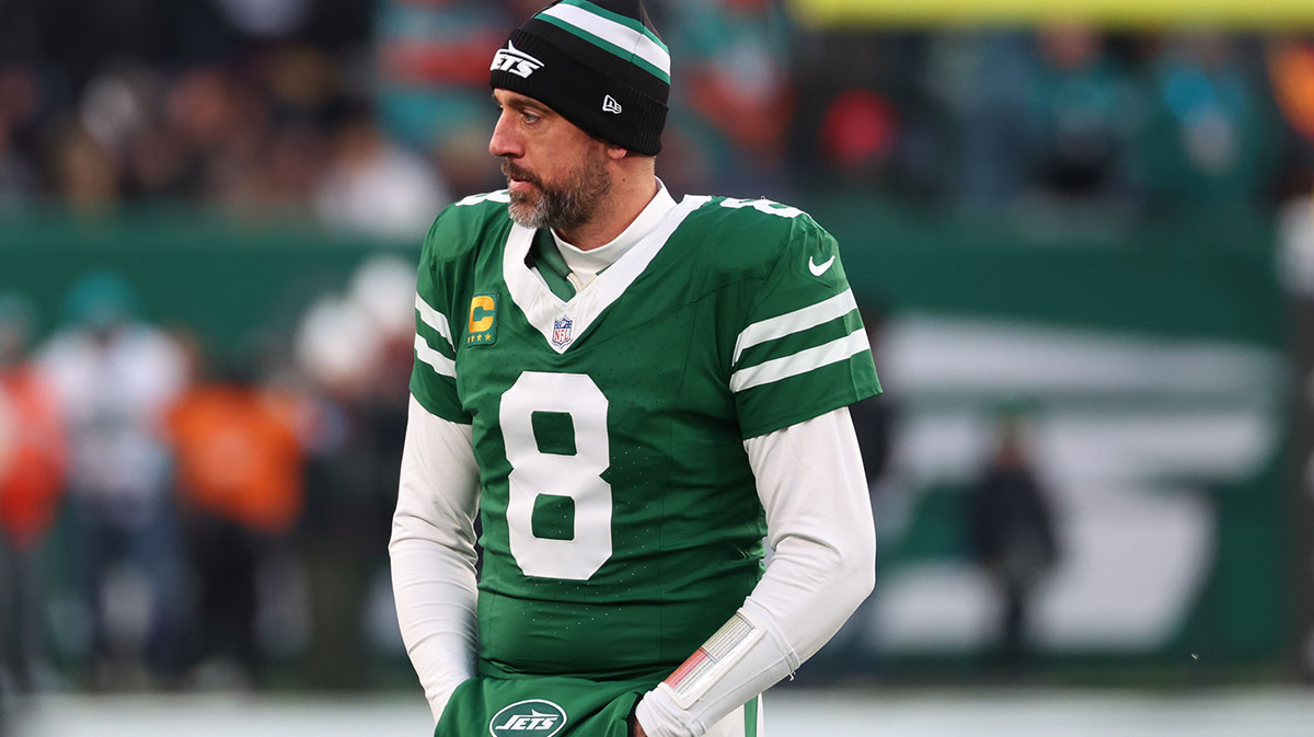New York Jets quarterback Aaron Rodgers (8) looks on during the first quarter of their game against the Miami Dolphins at MetLife Stadium.