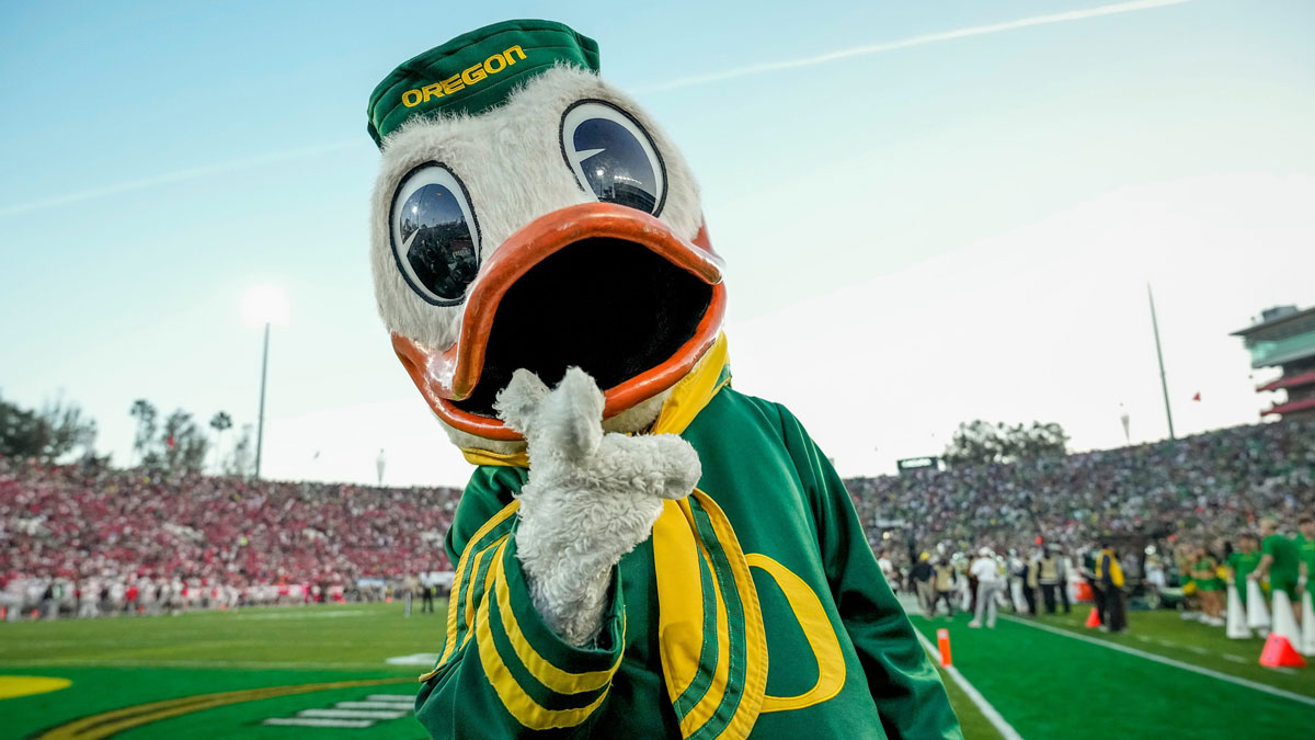 The Oregon Ducks mascot walks the sideline during the College Football Playoff quarterfinal against the Ohio State Buckeyes at the Rose Bowl in Pasadena, Calif. on Jan. 1, 2025. Ohio State won 41-21.