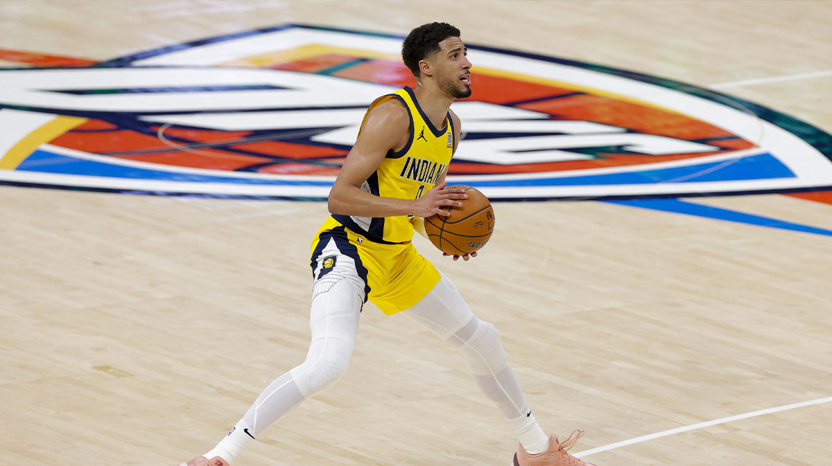Indiana Pacers guard Tyrese Haliburton (0) shoots the ball against the Oklahoma City Thunder during the second quarter during game one of the 2025 NBA Finals at Paycom Center.