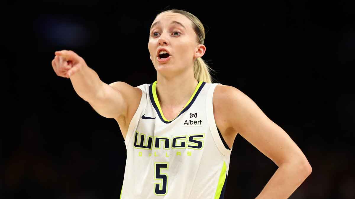 Dallas Wings guard Paige Bueckers (5) reacts against the Phoenix Mercury in the first half at PHX Arena.