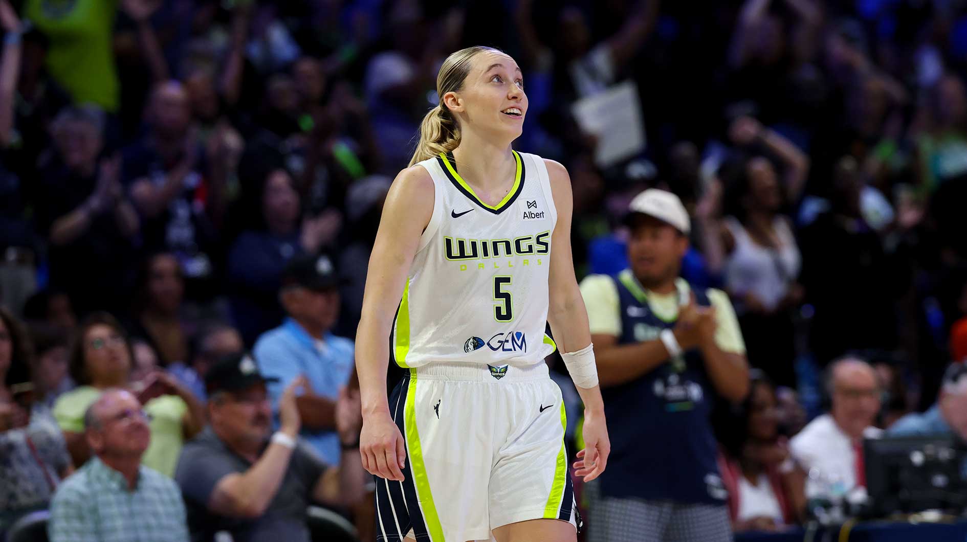 Wings’ Paige Bueckers gets incredible Gatorade surprise